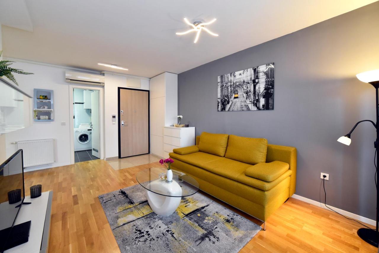First Class Apartment, Free Parking Загреб Екстериор снимка