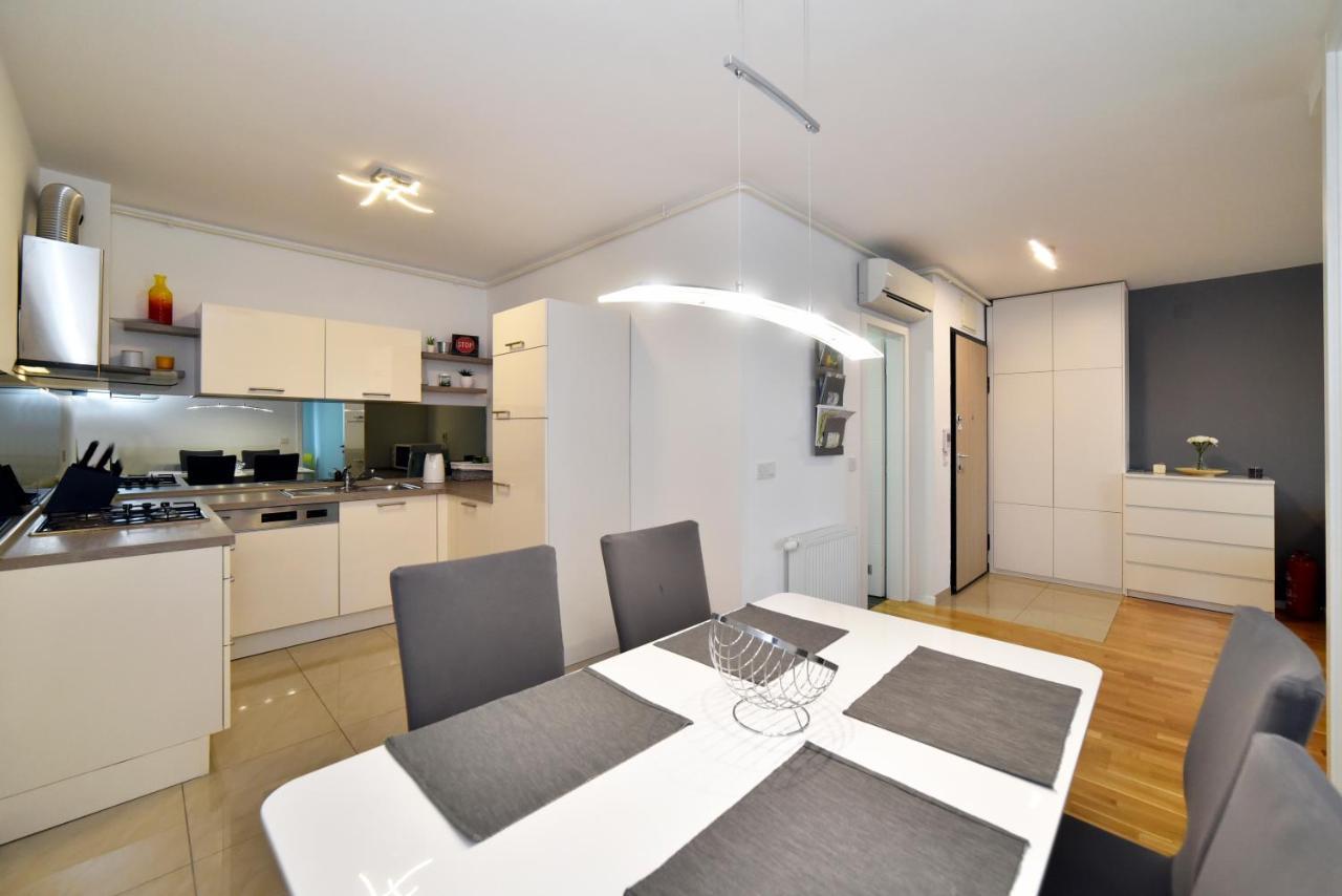 First Class Apartment, Free Parking Загреб Екстериор снимка