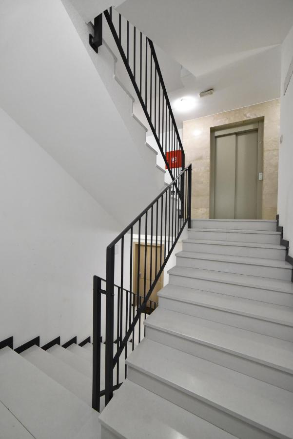 First Class Apartment, Free Parking Загреб Екстериор снимка