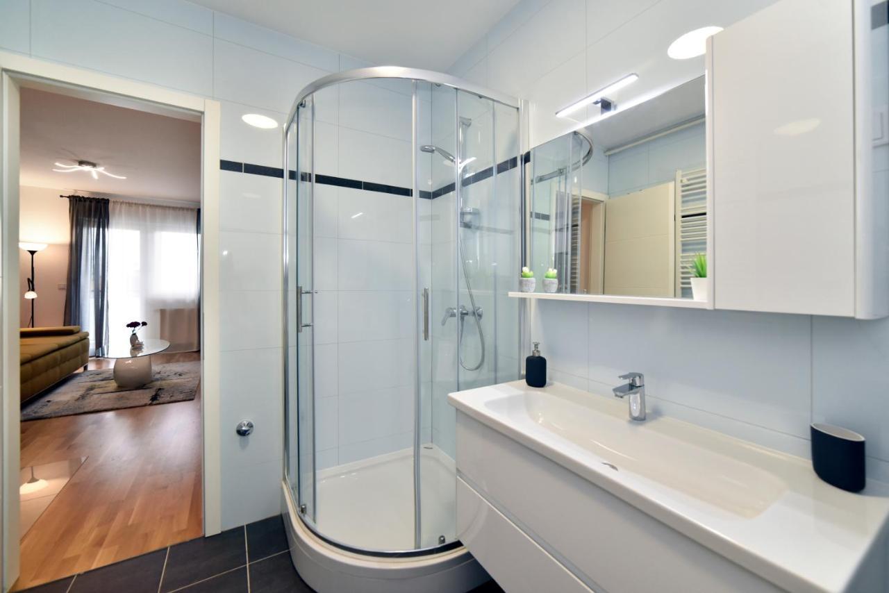 First Class Apartment, Free Parking Загреб Екстериор снимка