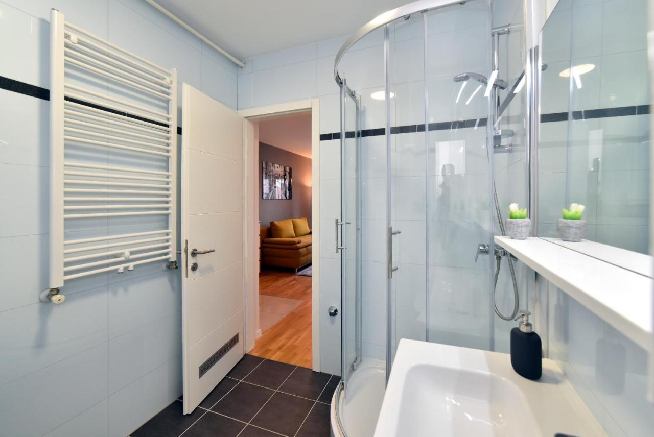 First Class Apartment, Free Parking Загреб Екстериор снимка